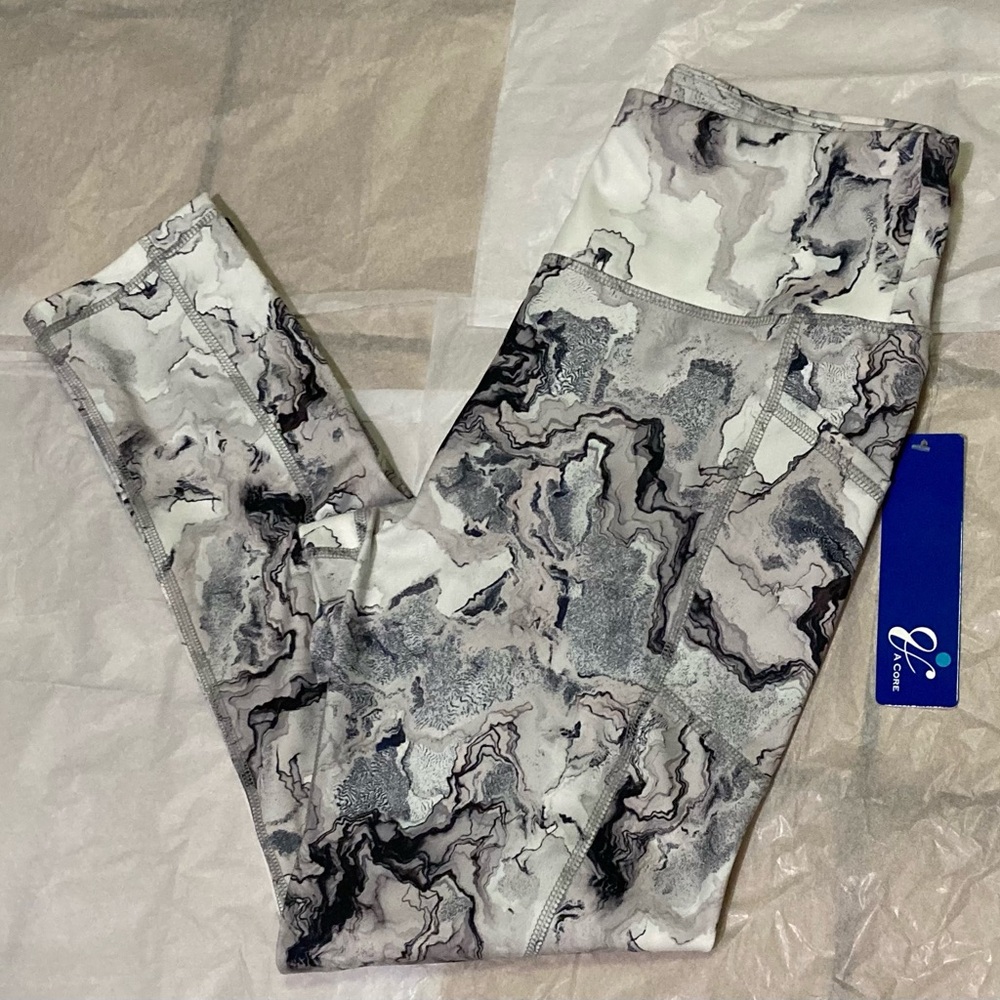 NWT Performance Wear